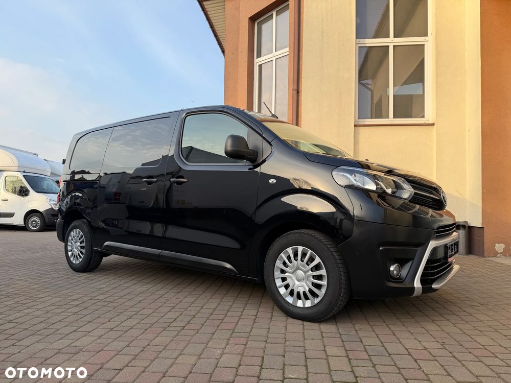 Toyota Proace 2,0 L2H1 - 9