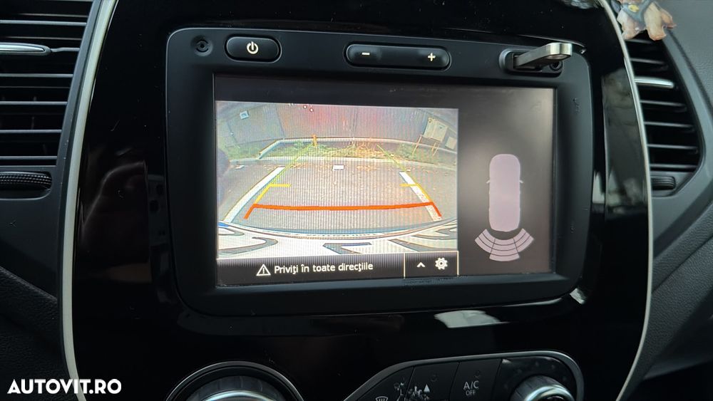 Renault Captur TCe Zen - 9