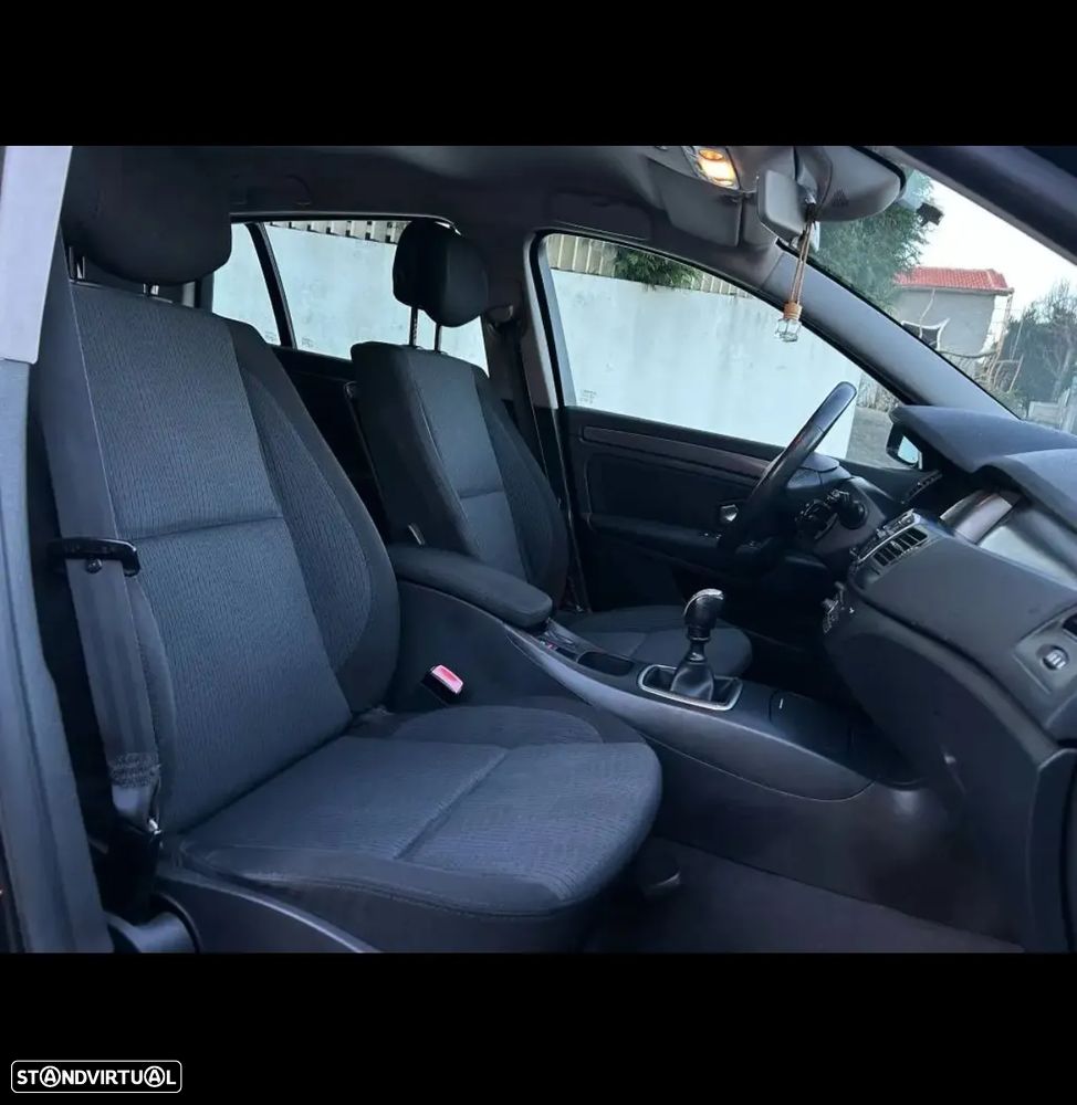 Renault Laguna Break dCi 110 FAP Dynamique - 2