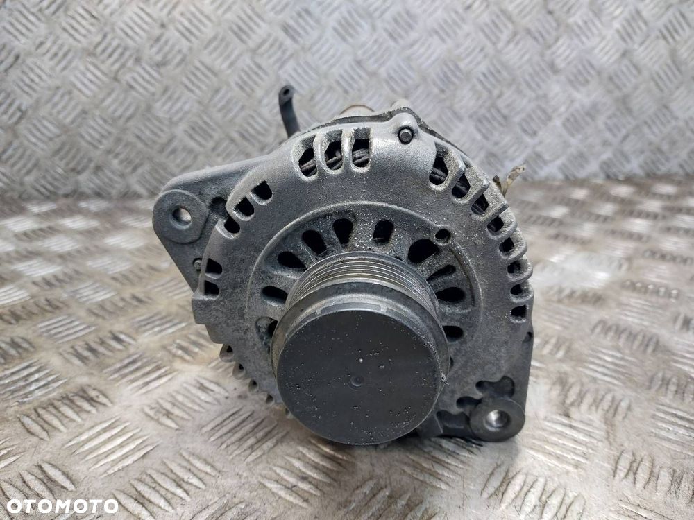 ALTERNATOR + POMPA VACUM OPEL MERIVA A 1.7 CDTI - 2