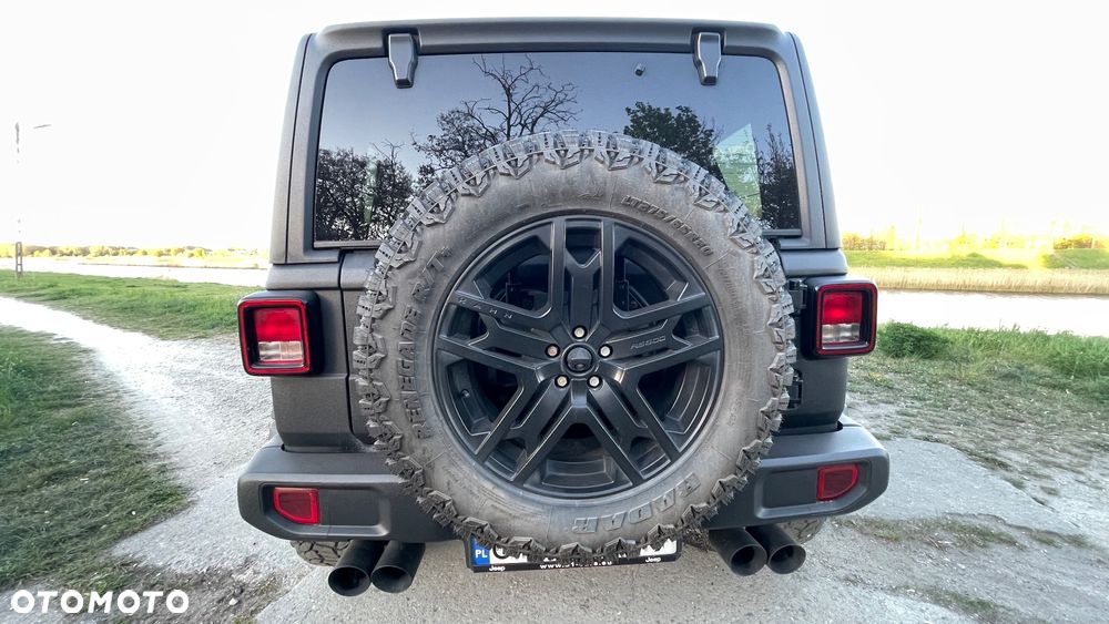 Jeep Wrangler - 14