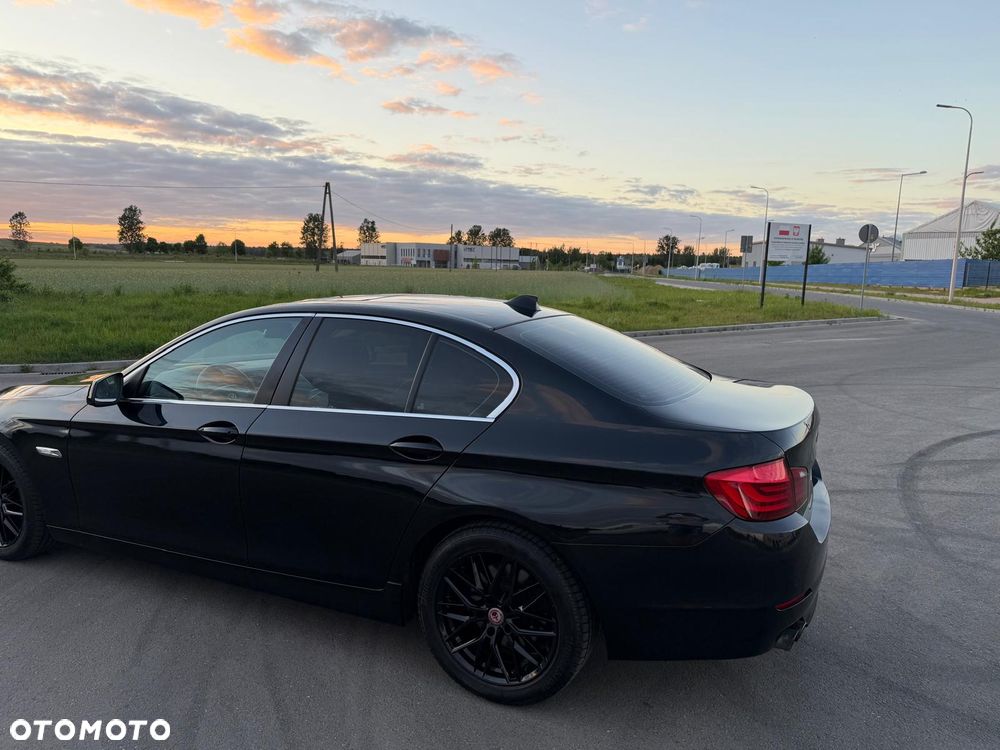 BMW Seria 5 - 25