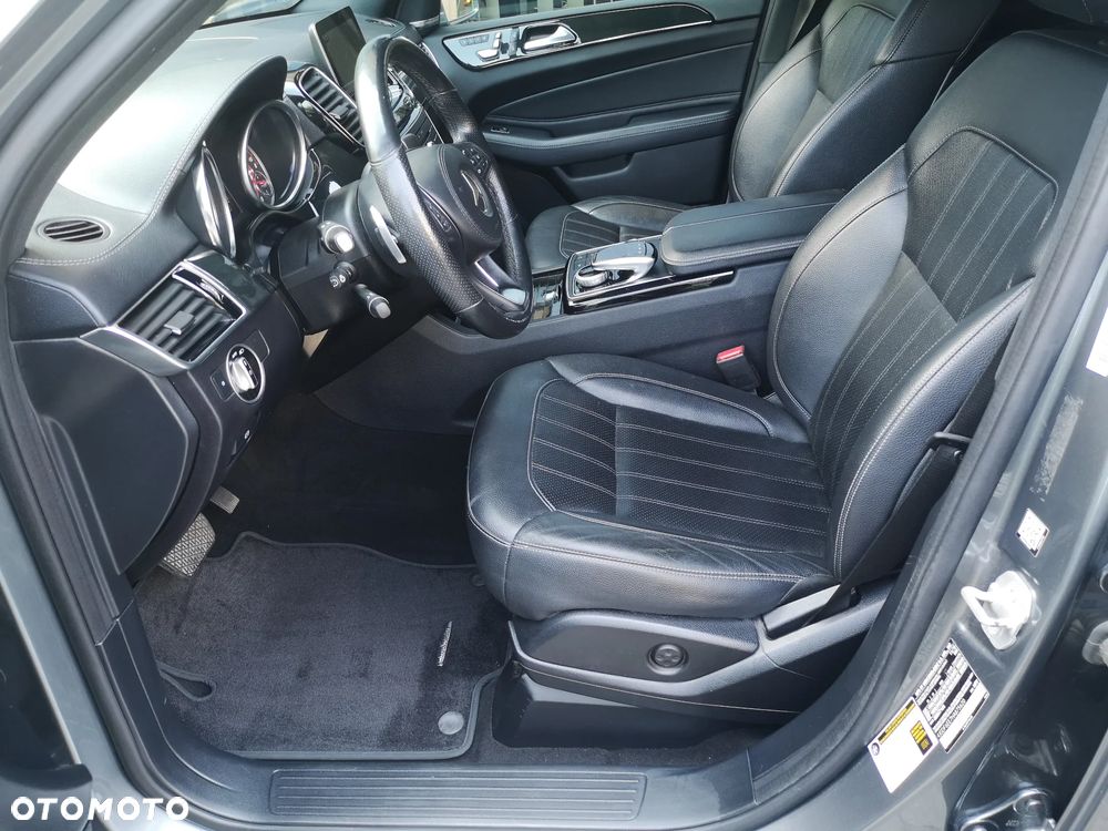 Mercedes-Benz GLS 400 4Matic 9G-TRONIC - 23