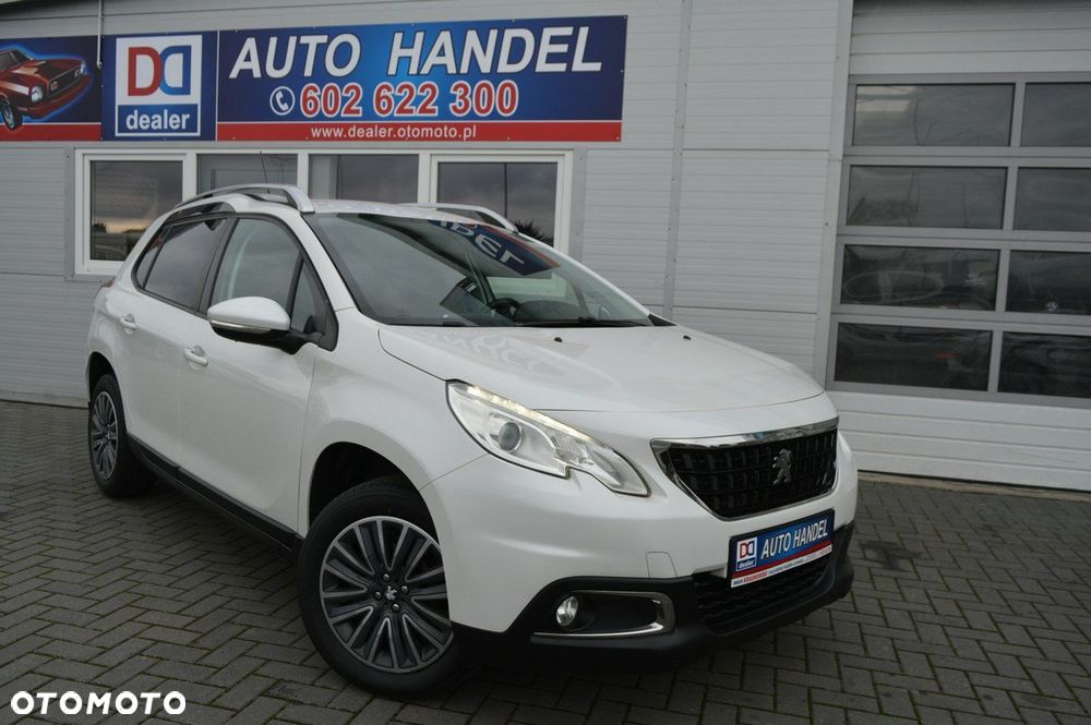Peugeot 2008 1.2 Pure Tech Style EU6 - 3