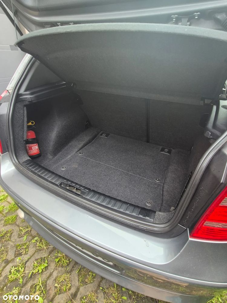 BMW Seria 1 - 18