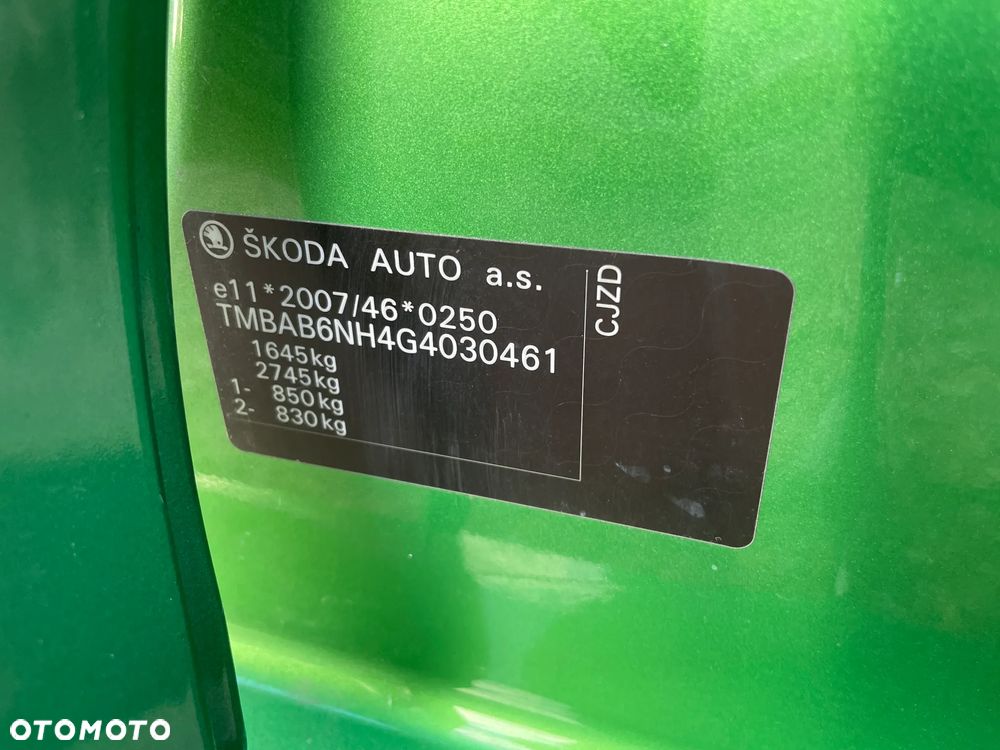 Skoda RAPID Spb 1.2 TSI Ambition - 17