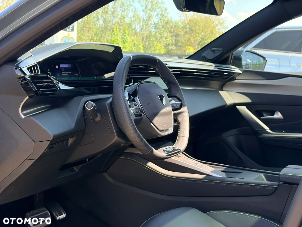 Peugeot 308 1.2 mHEV GT Exclusive S&S e-DCS6 - 26