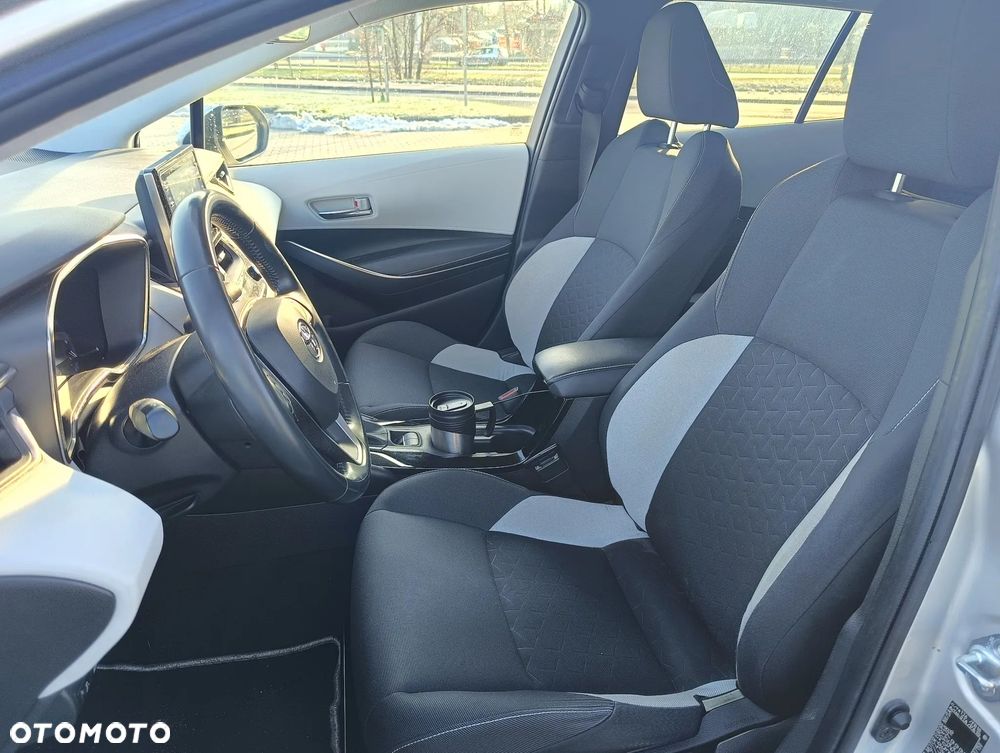 Toyota Corolla 1.8 Hybrid Comfort - 7