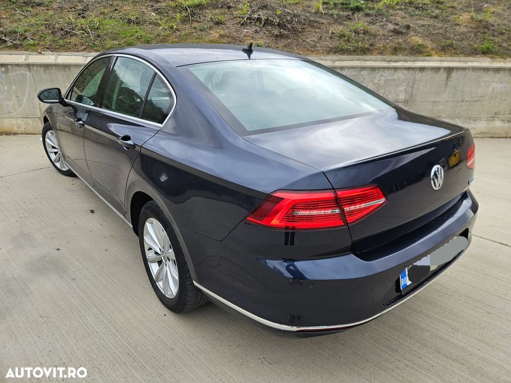 Volkswagen Passat Variant 2.0 TDI DSG R Executive - 4