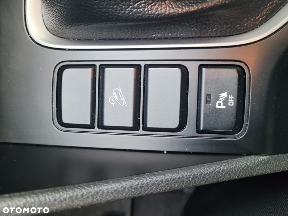 Hyundai Tucson 1.6 Turbo 2WD Navi - 24