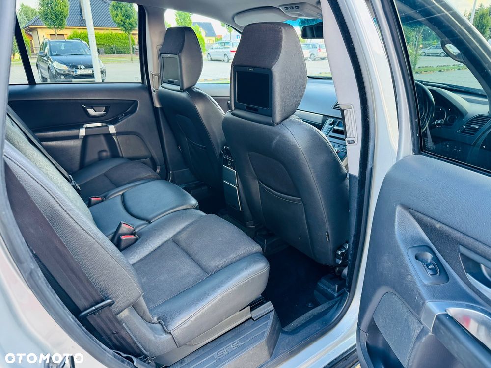 Volvo XC 90 D5 Executive - 10