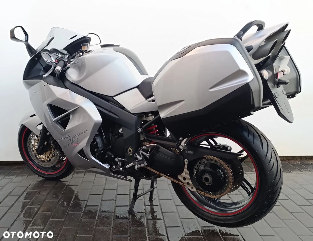 Triumph Sprint - 4