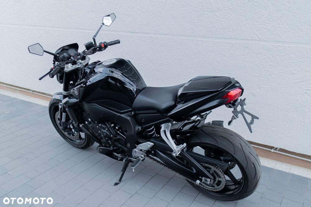 Yamaha FZ - 9