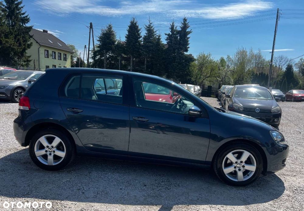 Volkswagen Golf - 4