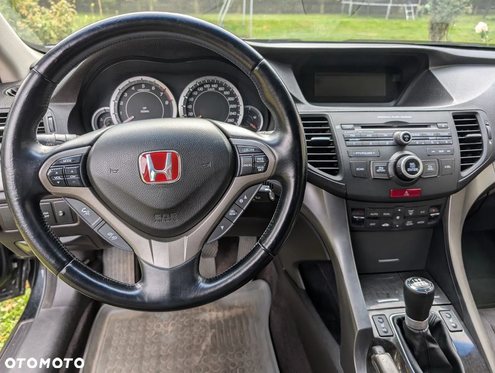 Honda Accord 2.0 Executive - 6