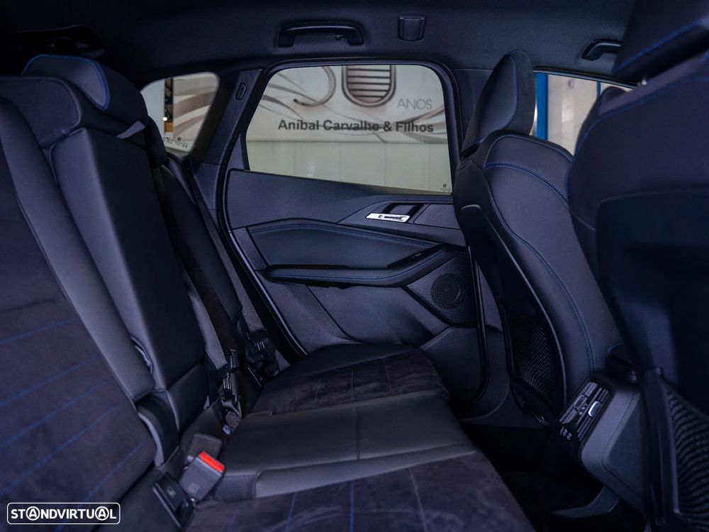 BMW 218 Active Tourer i Pack Desportivo M Auto - 21