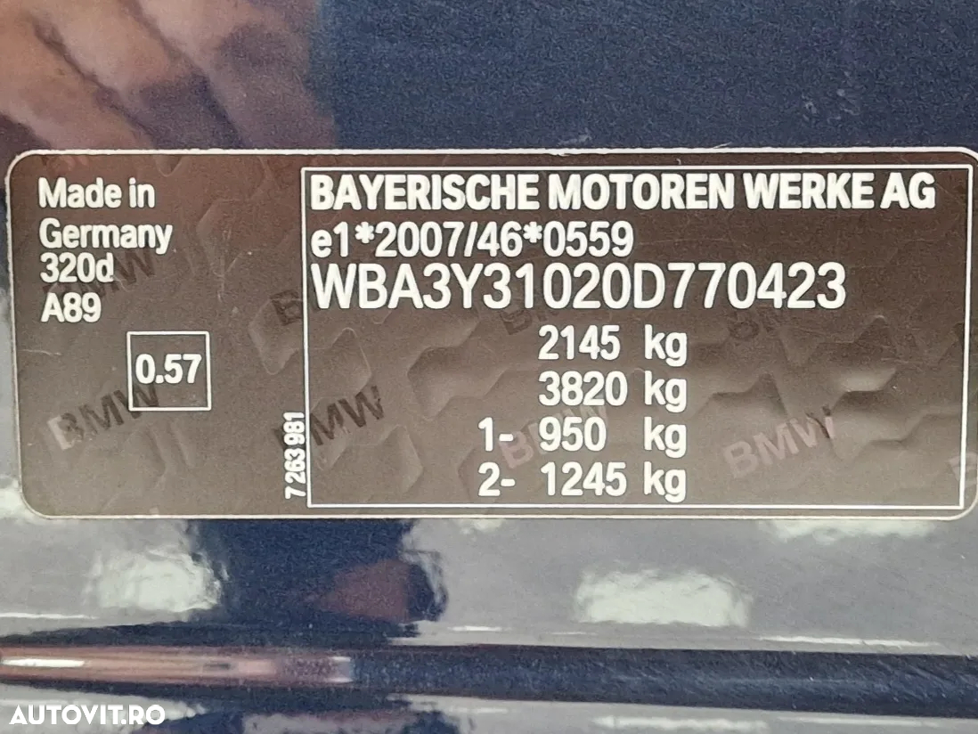 BMW Seria 3 320d GT Aut. - 29