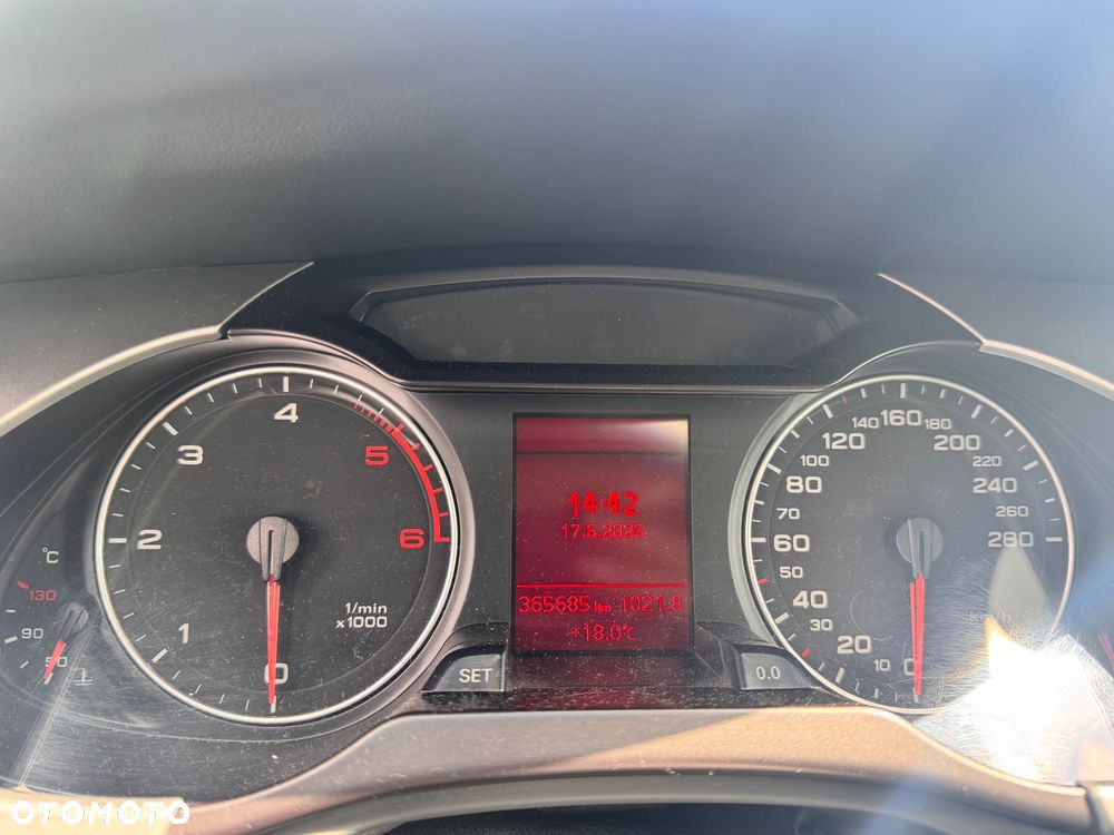 Audi A4 Avant - 13