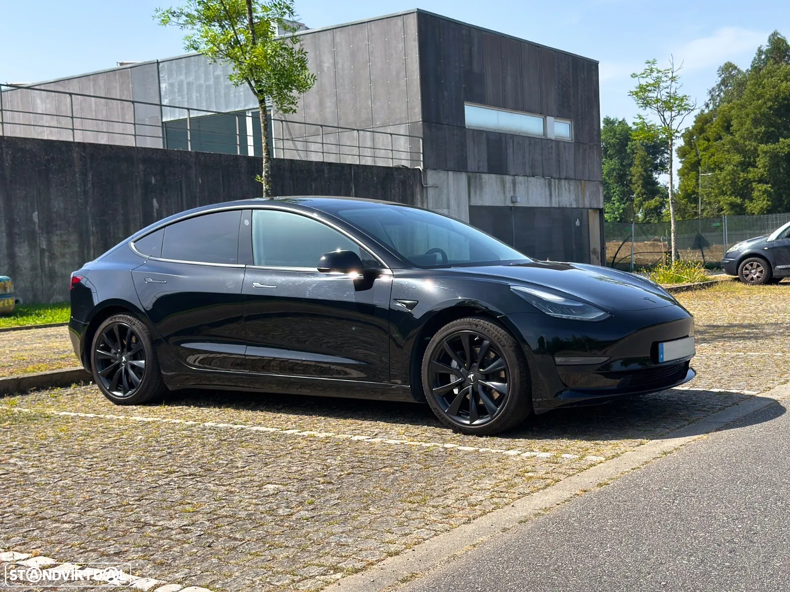 Tesla Model 3 Long-Range Dual Motor AWD - 9