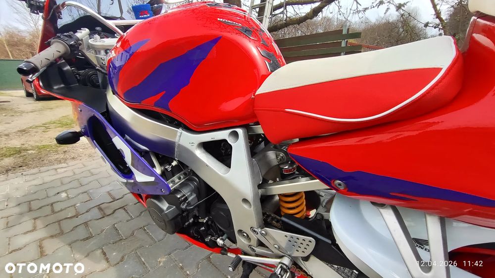 Honda CBR - 11