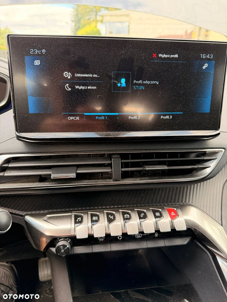 Peugeot 5008 - 6