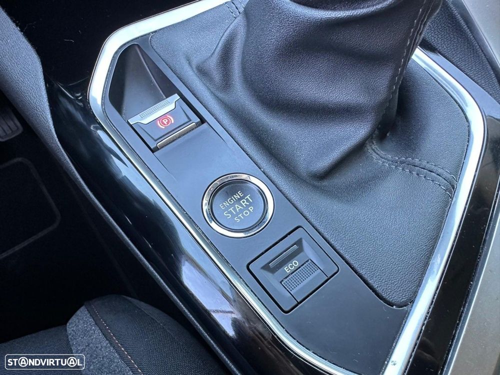 Peugeot 3008 1.5 BlueHDi Active - 15