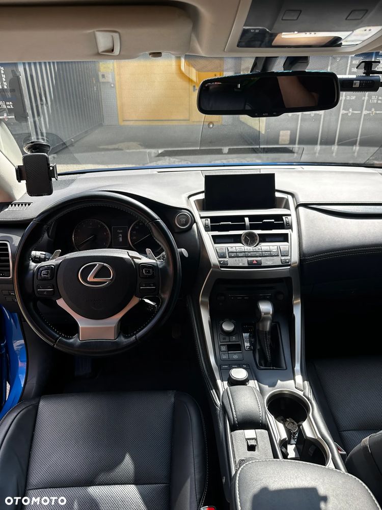 Lexus NX 200t Comfort AWD - 8