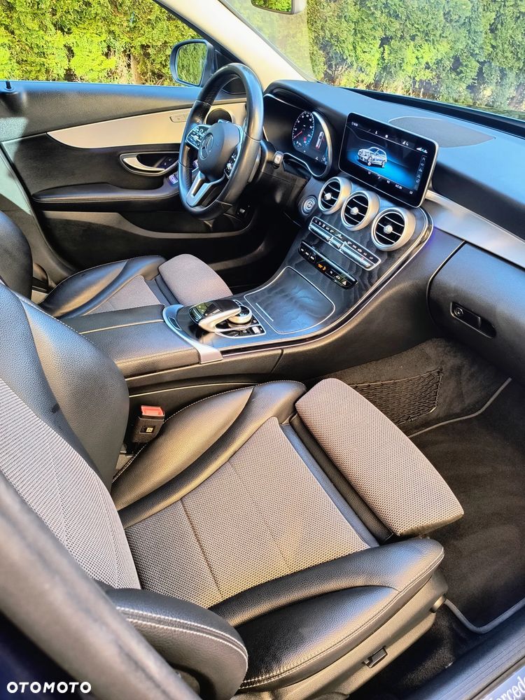 Mercedes-Benz Klasa C 180 d 9G-TRONIC Exclusive - 8