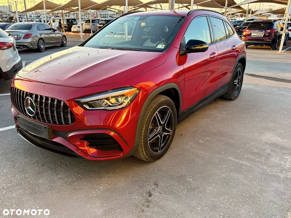Mercedes-Benz GLA 250 4-Matic AMG Line - 6