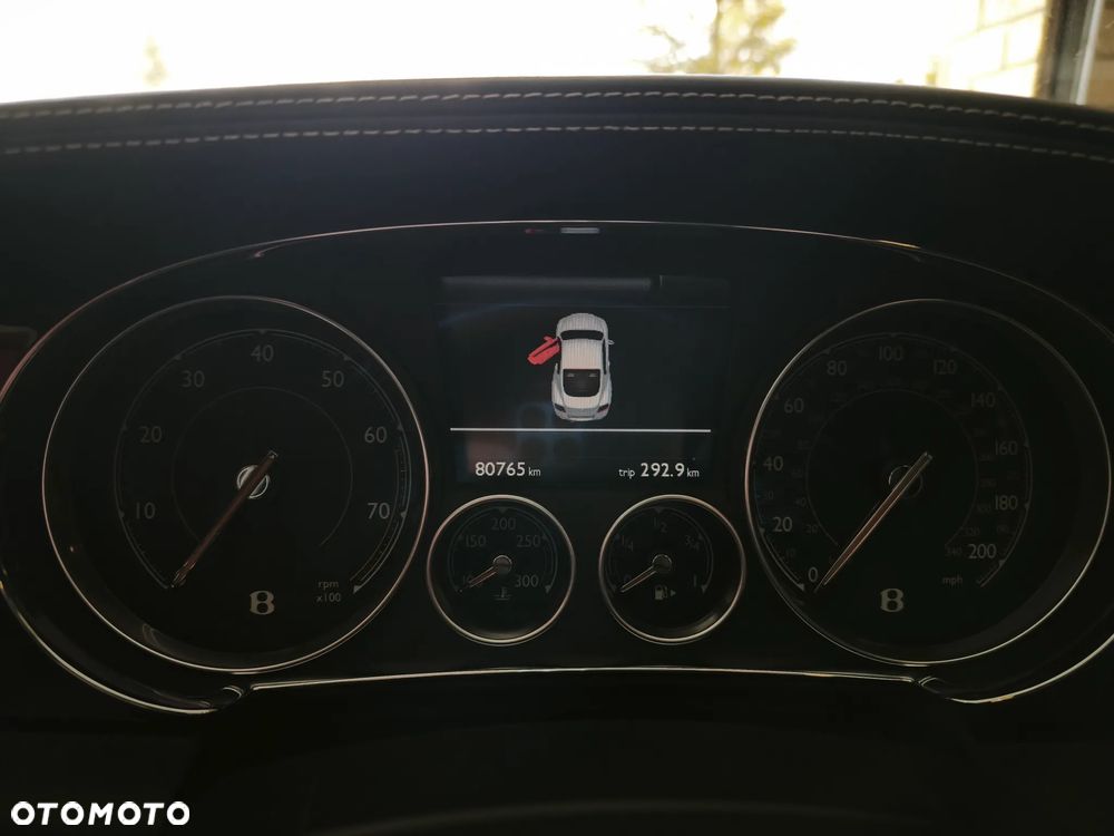 Bentley Continental GT V8 S - 36