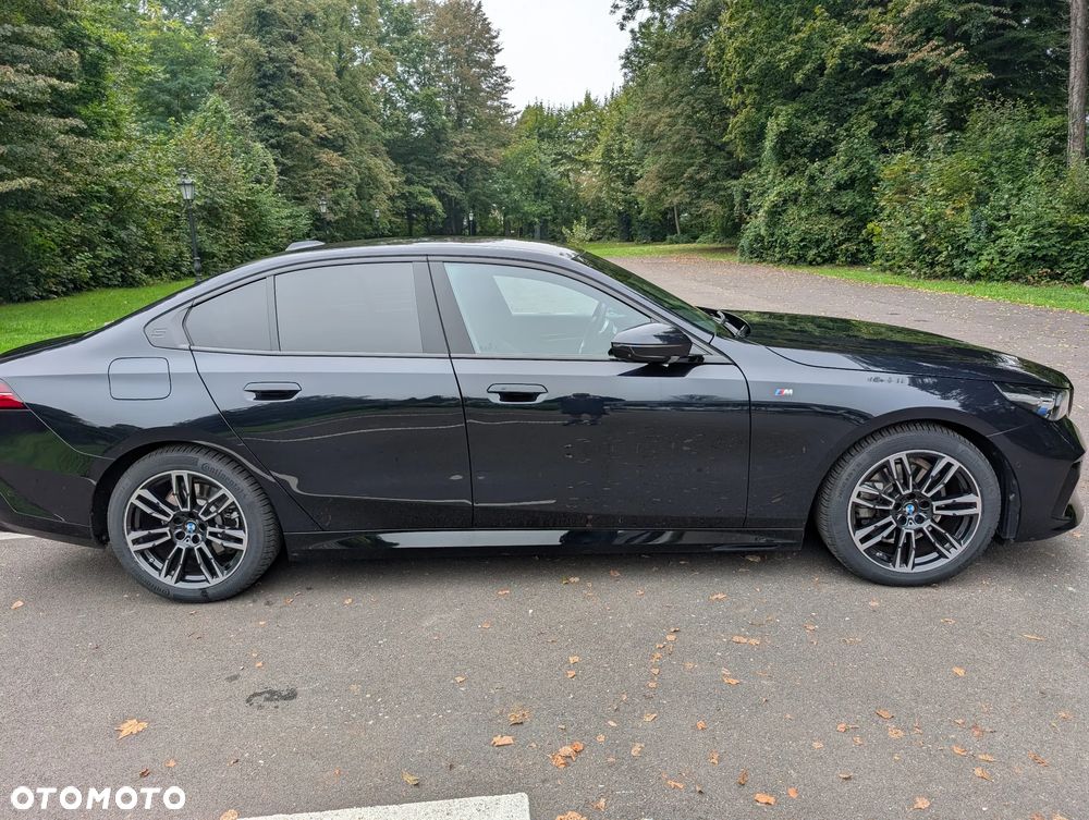 BMW Seria 5 520i - 8