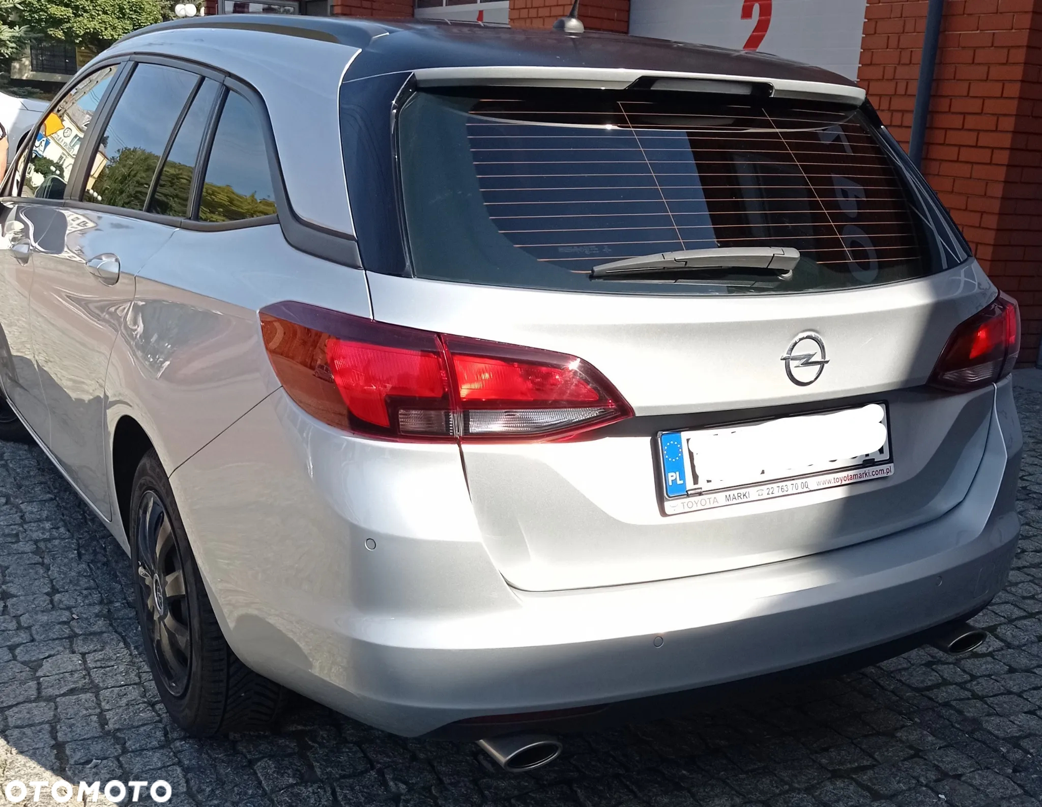 Opel Astra V 1.6 T Enjoy S&S - 4