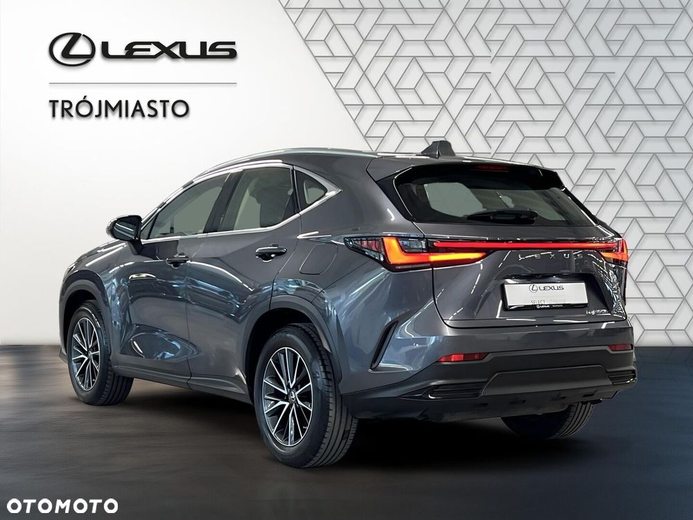 Lexus NX 350h Elegance 2WD - 4