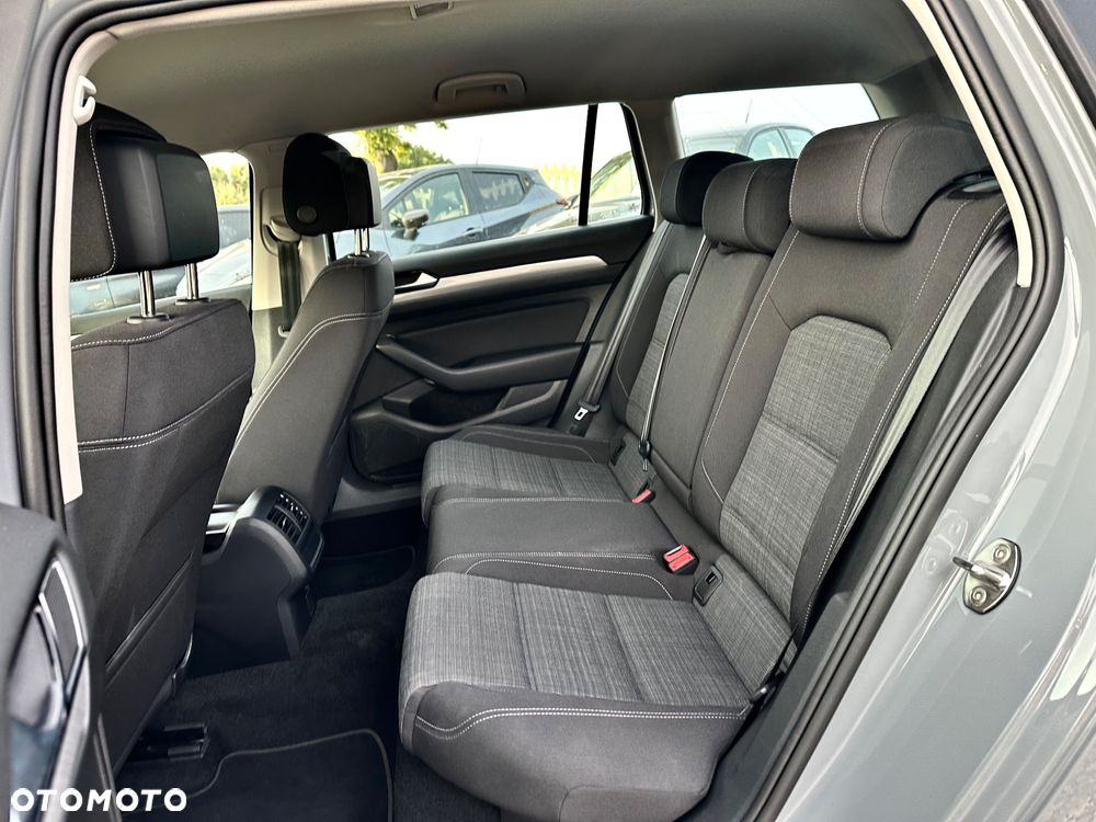 Volkswagen Passat 2.0 TSI Elegance DSG - 35