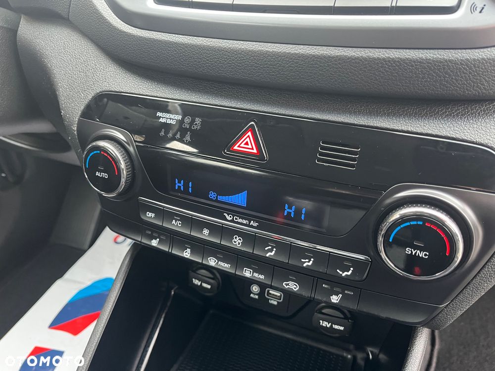 Hyundai Tucson blue 1.7 CRDi 2WD Intro Edition - 11