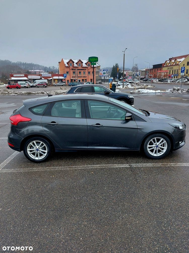 Ford Focus - 4