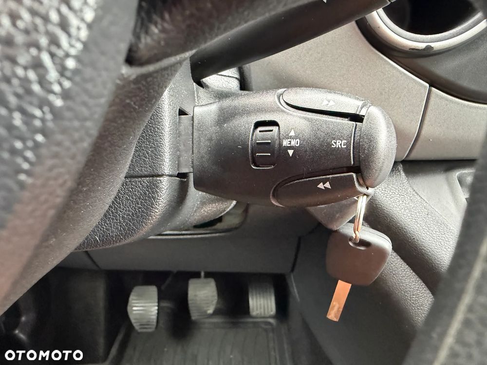 Peugeot Partner BlueHDi 100 Stop&Start Active - 28