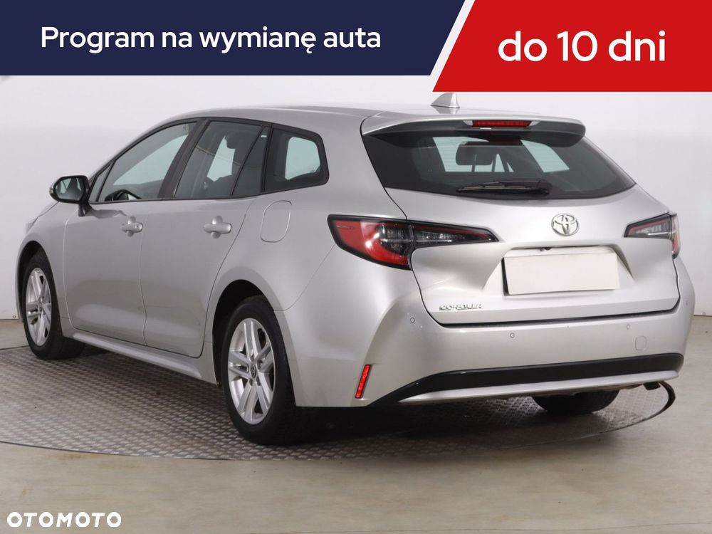 Toyota Corolla - 6