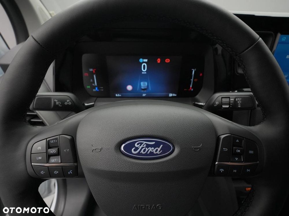 Ford Transit Courier Van 1.5 EcoBlue 100KM - 19