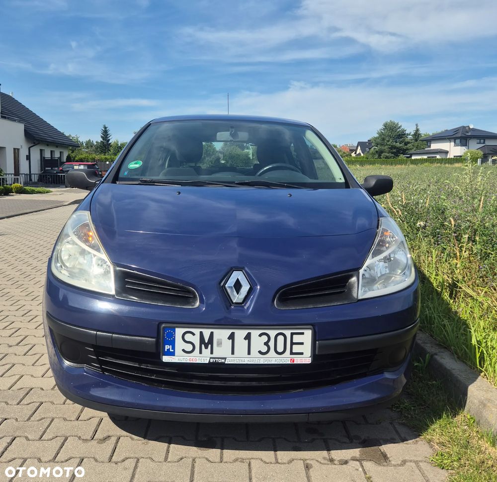 Renault Clio 1.2 16V 75 Dynamique - 12