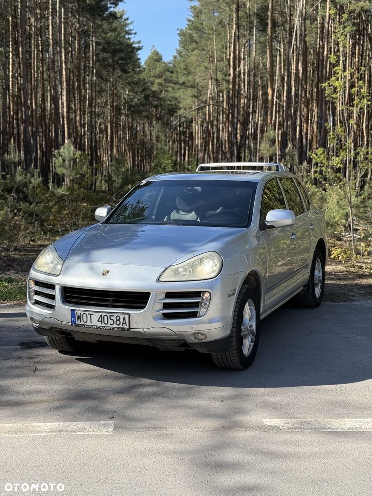 Porsche Cayenne - 24