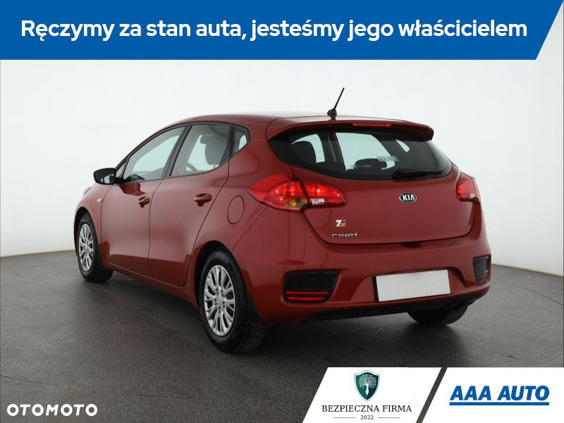 Kia Ceed - 5