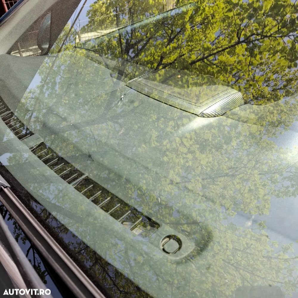 Toyota Auris 1.4 Luna Plus - 12