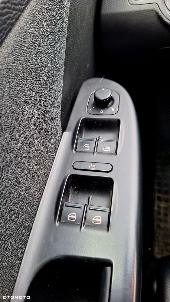 Volkswagen Passat 2.0 TDI Comfortline - 19