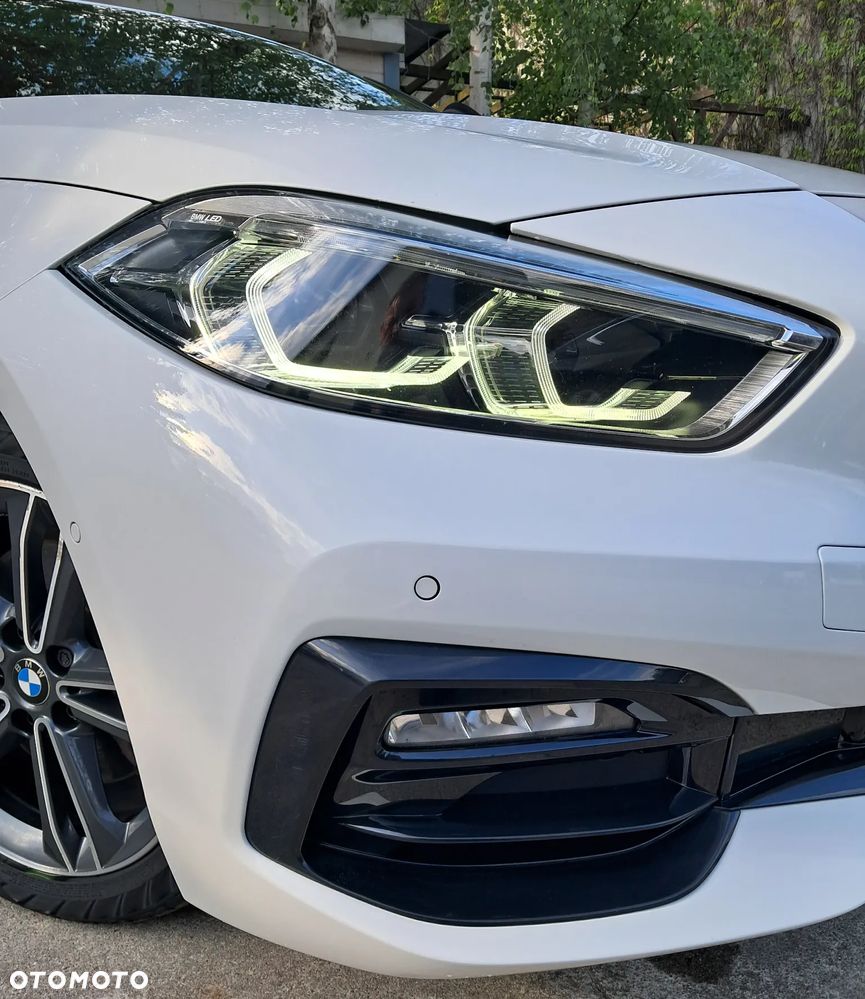 BMW Seria 1 118d Sport Line Shadow - 23
