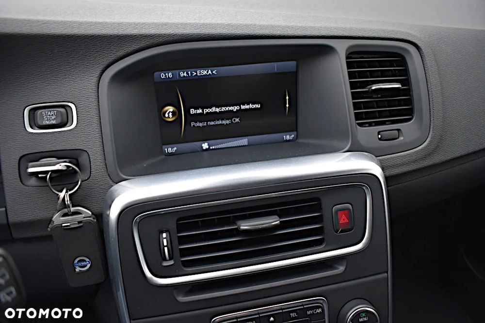 Volvo V60 DRIVe Momentum - 20