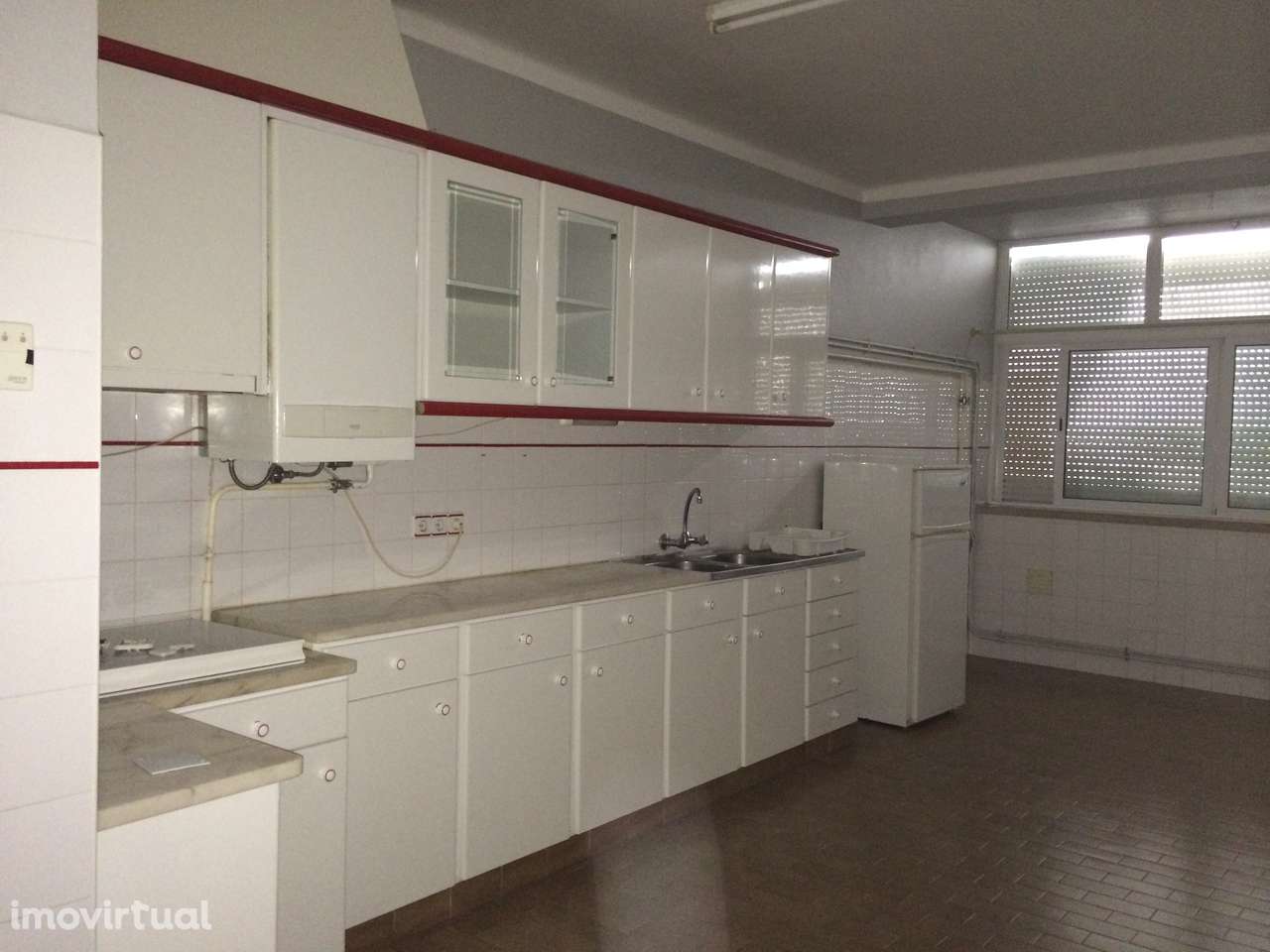 T1 Junto centro Leiria c/ garagem - Grande imagem: 2/9