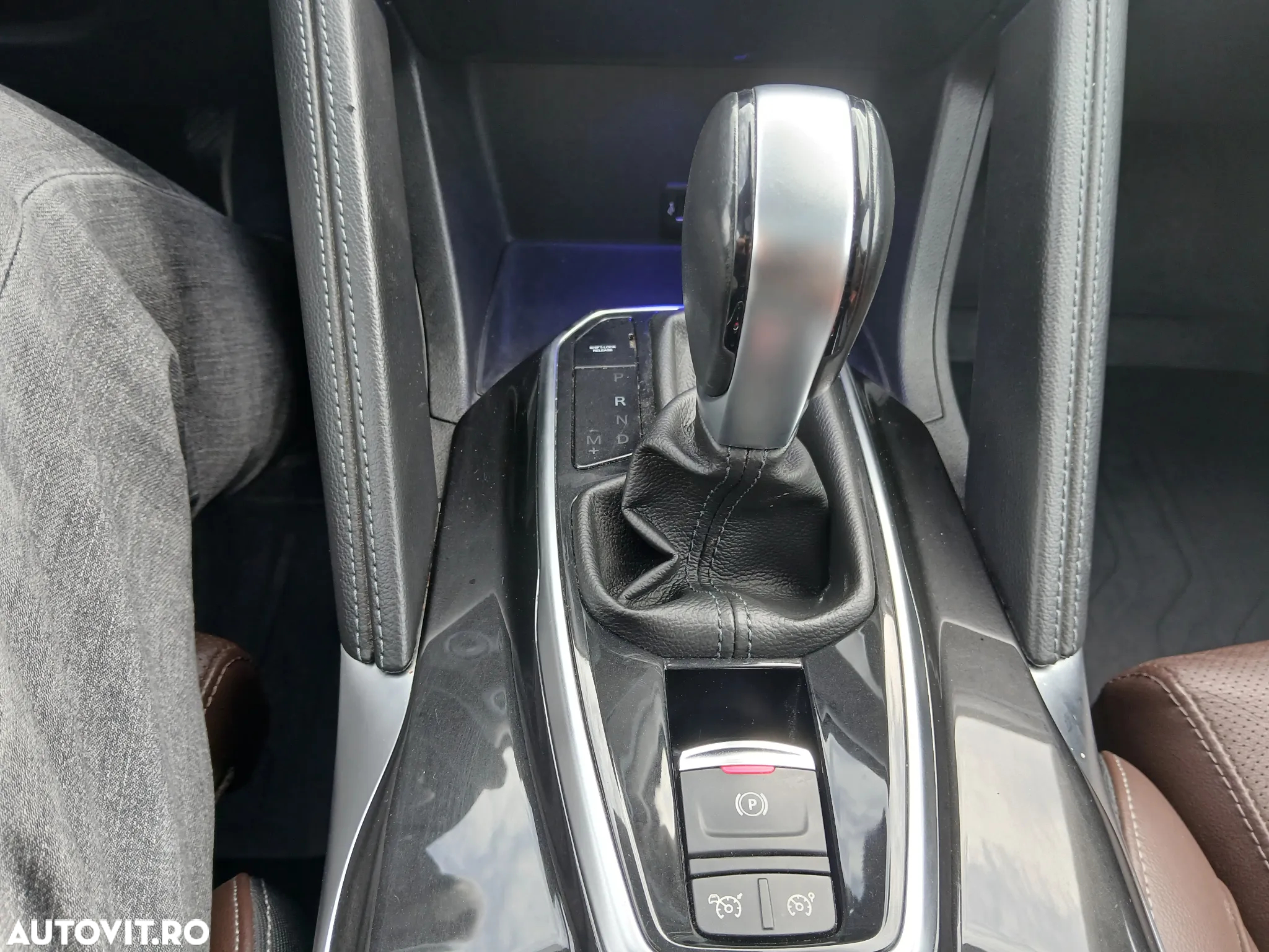Renault Koleos BLUE dCi X-Tronic 4WD Intens - 13