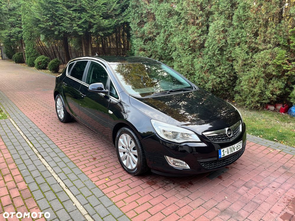 Opel Astra - 1
