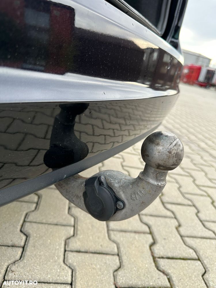 Volkswagen Sharan 2.0 TDI DSG BlueMotion Technology Highline - 8